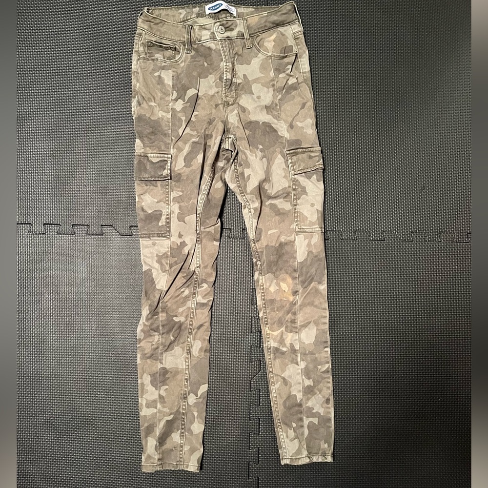 Old Navy Skinny cargo pants
